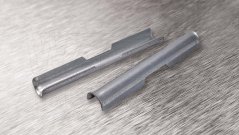 [BROK-FEOL-8-13]  dlouhá podélná opěrka pro třmenové příchytky BROOKLYN, upínací rozsah 8 - 13 mm, pozinkovaná ocel